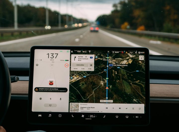 Як працює GPS: атомний час, відстані до супутників і поправки координат